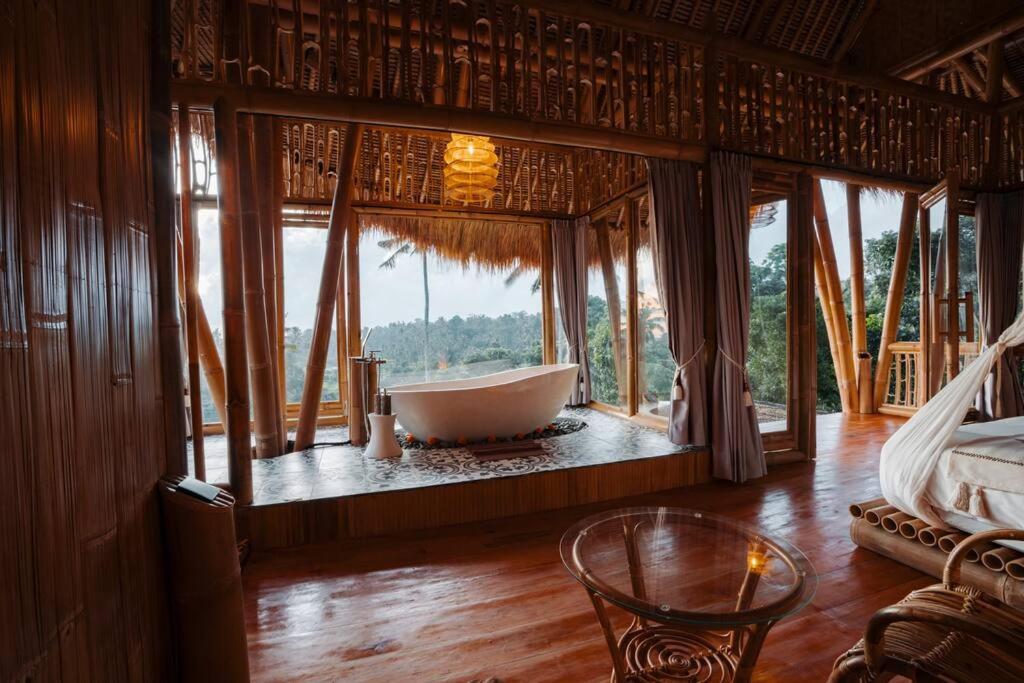Makerti Bali~Bamboo House Villa Selat Kültér fotó