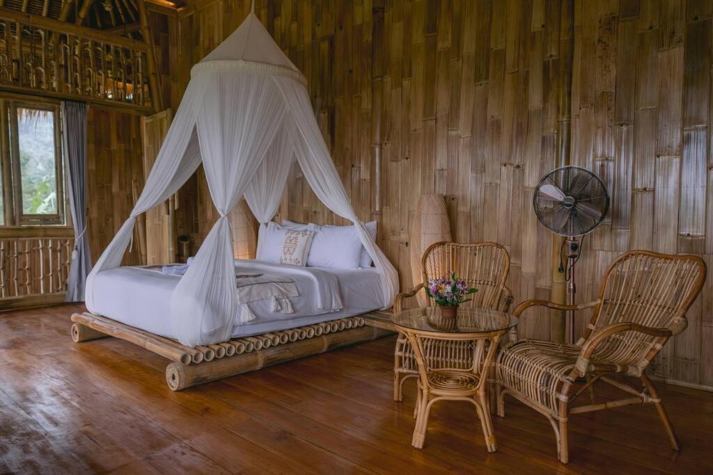 Makerti Bali~Bamboo House Villa Selat Kültér fotó